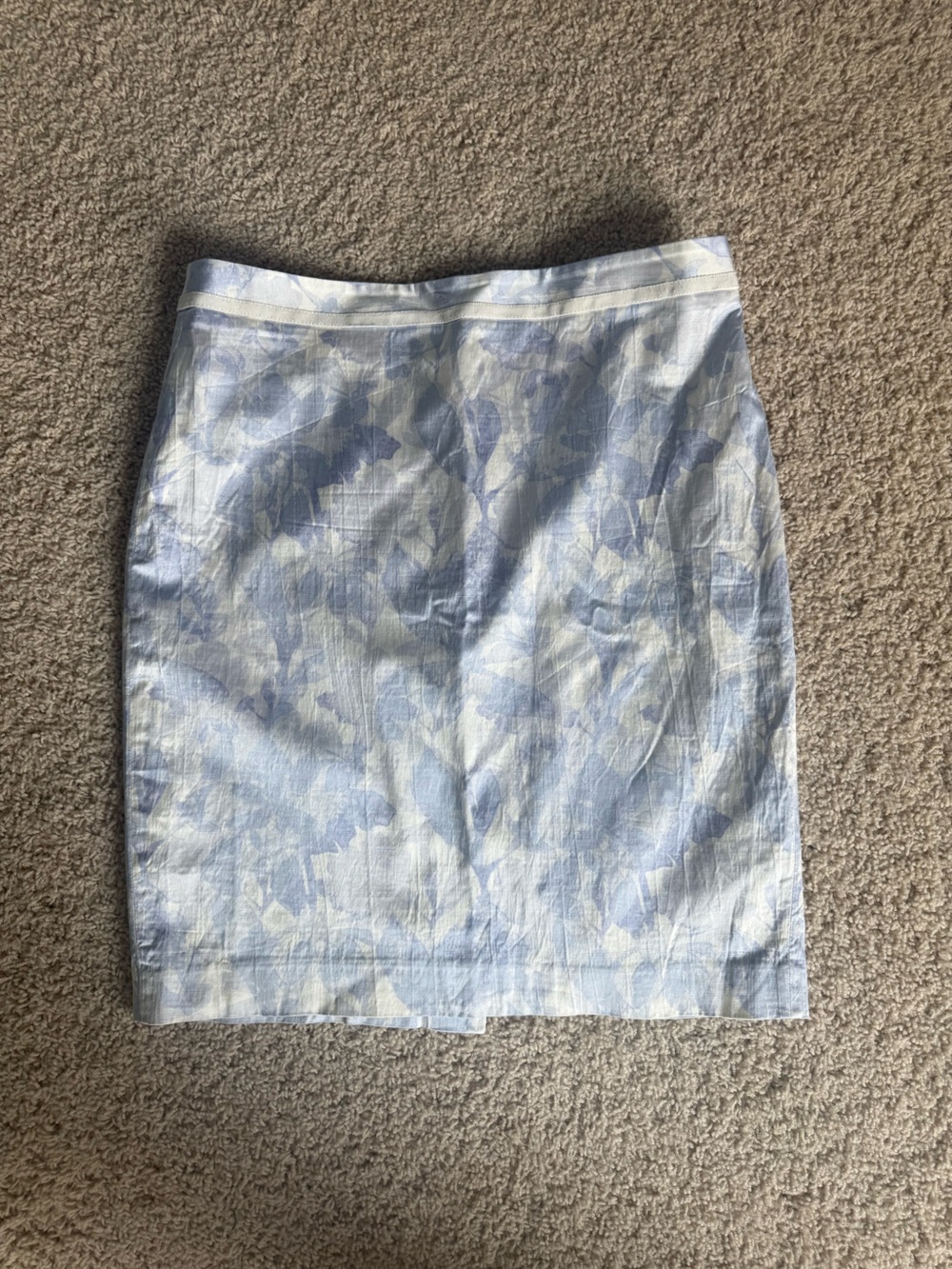 Banana Republic Light Blue Floral Pencil Skirt - Picture 3 of 9